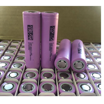 INR18650-26E 2600mAh 3C 1000 サイクル 3.65V リチャージ可能なリチウムイオン 18650 バッテリー