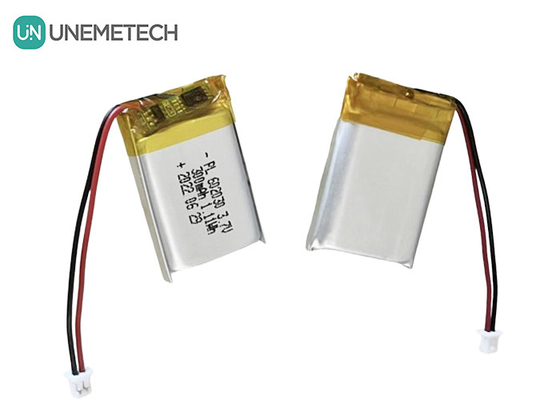 3.7V 300mAh カスタマイズされた銀 リッチャージ可能なリチウムイオンポリマーバッテリーパック 602030 GPSトラッカー