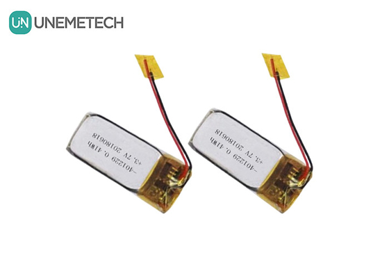 カスタムリチオイオンポリマーバッテリー 3.7V 110mAh 401229 イヤホン充電ケース用の小型リポバッテリー