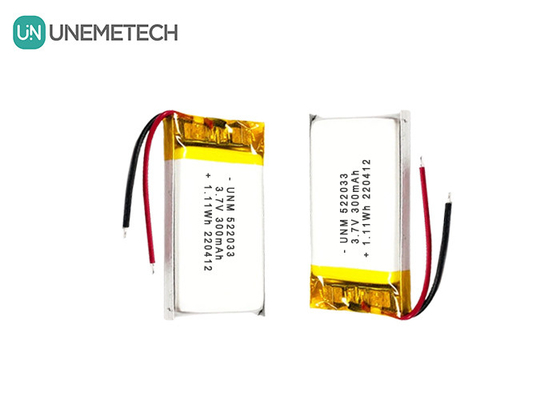 3.7V 300mAh 522033 スマートウォッチ用 リチウムイオンポリマーバッテリー